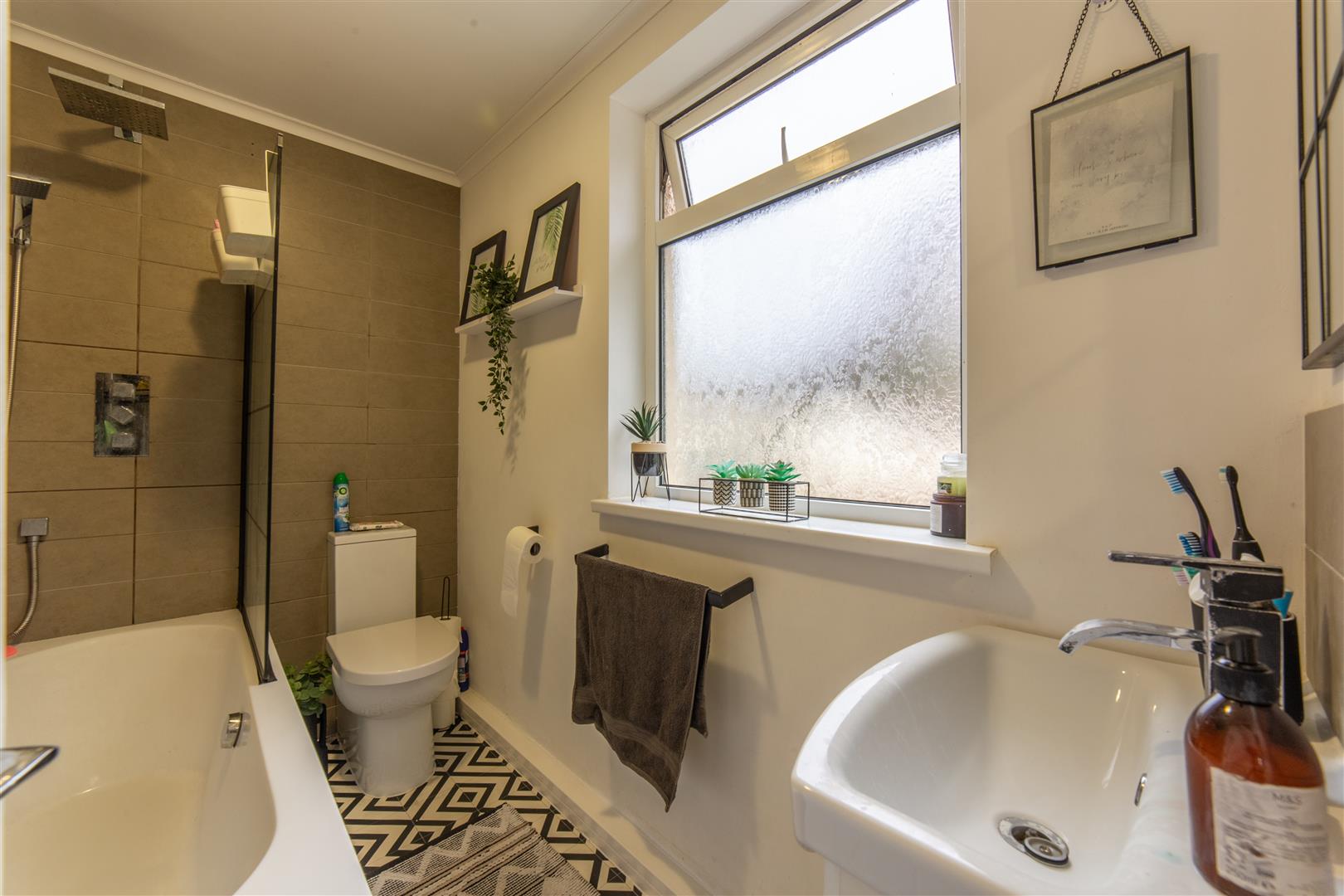 Brynwern, Pontypool One2One Estate Agents